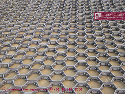 China 1' height Hexmesh for Refractory Linings in cyclones | China Hex-Mesh Supplier | 1mx2m, 30pcs/pallet supplier