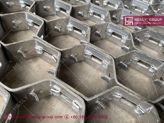 China Refractory Hexsteel | 310S stainless Steel | 1&quot; deep | 2&quot; hexagonal hole | 500X1000mm - HESLY CHINA supplier