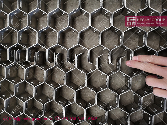 China Stainless Steel 10X23H18 Hex Mesh For Refractory Holders | 2X30X50mm | 2&quot; Hexagonal Hole | Hesly Brand - China Exporter supplier