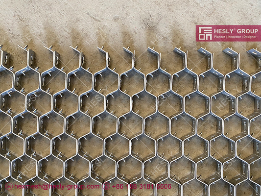 China 1.4833 Hex Metal  Armoring refractory linings in furnaces | SS309sBar strips 2.0X45mm | 48mm hexmetal mesh | 1000X2000mm supplier