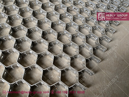 China Hexsteel for Refractory Fan Housing Lining | 3/4&quot; thickness | 14ga strips | 2&quot; hexagonal hole - HESLY Brand CN supplier
