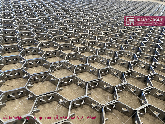 China Hexmetal Refractory Lining Holder | Stainless Steel 316 | 15mm deep | 1.0mm thickness | Against  Heat supplier