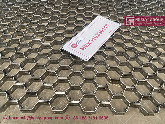 China 310S Hexsteel Refractory Lining | Strips height 25mm | 50mm hexagonal hole | Offset clench bonding - Hesly China Factory supplier