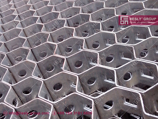 China Hexmesh Refractory Armouring Lining | Bonding Holes Style | 1.5X30X50mm | 304 | HESLY China Factory Exporter supplier