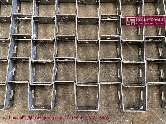 China Flexible Mesh For Refractory Lining Holder | 15×2.0mm strips | 1&quot; holes | 1mX2.0m | HESLY-China supplier