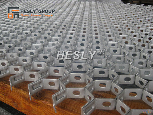 China 19mm height 1Cr18Ni9Ti Hexmesh for Refractory Linings in catcher pipe | China Hex-Mesh Supplier | 1mx2m, 50pcs/pallet supplier