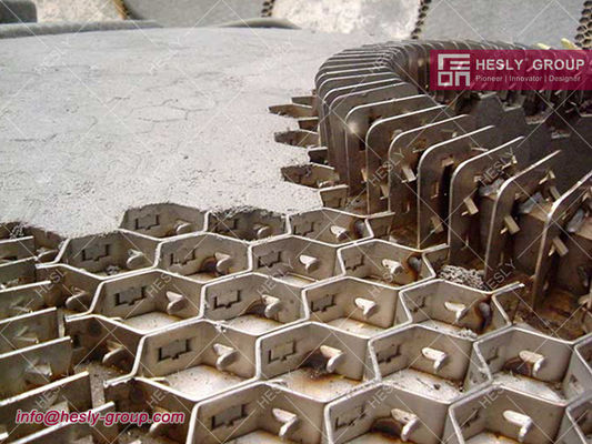 China 3.0×25×100mm, AISI310S hex steel grid, good quality Refractory Lining material supplier