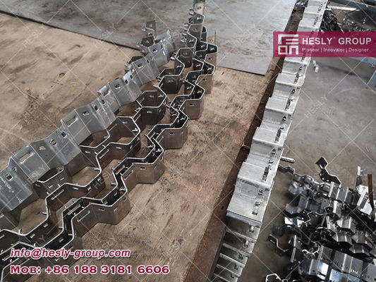 China 310S hex steel grid with standard 960x2000mm size | each 50pcs packaged in a pallet supplier