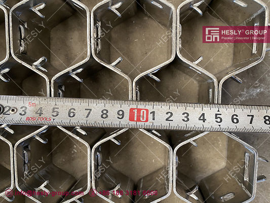 China AISI310S 3/4" Depth Hexmetal refractory lining | 2.0mm Thickness | 36" X 120" supplier