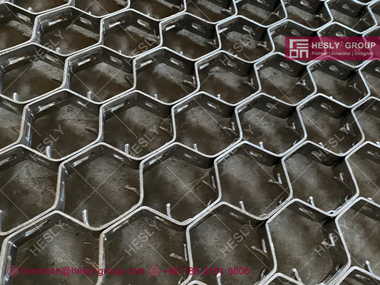 Refractory Hex Mesh | 253MA Carbon Steel | 3.0X25mm strip | 50mm hexagonal hole -HESLY China group supplier