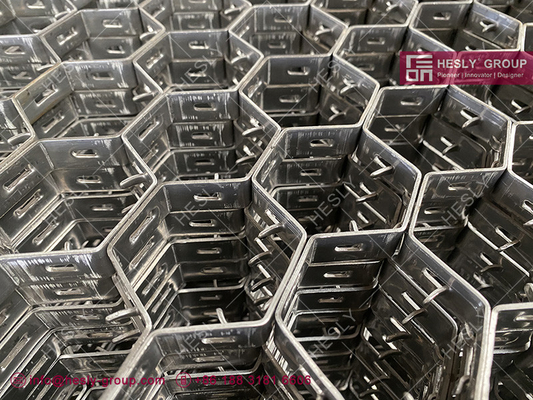 316 grade stainless steel Hex Metal | 19mm×1.5mm strips | bonding hole type | 2&quot; hexagonal hole | 3'X6' | China supplier