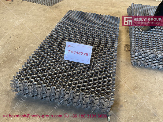 Stainless Steel SUS304 grade Hex Metal Grating for refractory line | 2X30X50mm | Hesly Brand, China Manufacturer supplier