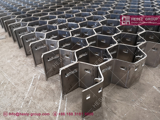 19mm height Din 1.4001 Hexmesh for Refractory Linings in boiler flue | China Hex-Mesh Supplier | 1mx1m, 50pcs/pallet supplier