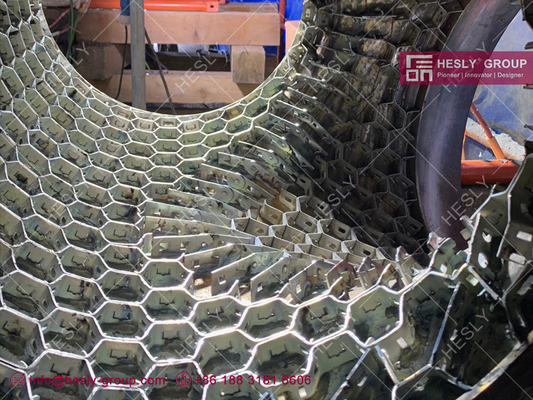 410s hexagonal grating | 15X1.0X50mm Hex Metal Refractory Lining | 1000X1000mm | China Exporter | Hexmesh, Hex Grid supplier
