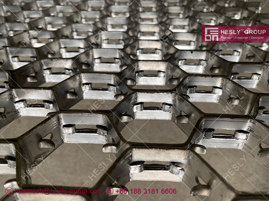Inconel 601 tortoise shell mesh,  hex grid for refractory linings | thickness 2.0mm, height 19mm, opening 48mm supplier