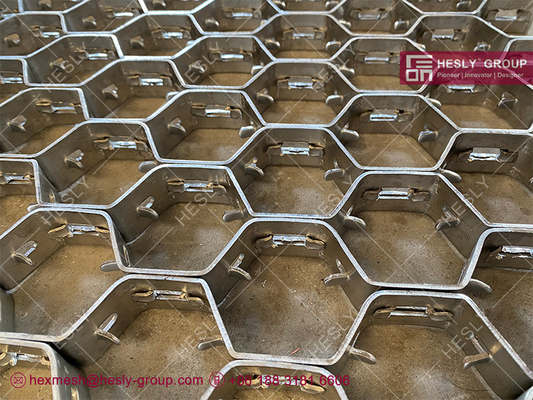 Din1.4435 hex steel grid with 19mm standard height, 50mm hole | standard size 914mmx3050mm